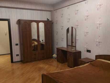 2-room apartment for rent, 80 m², 28 May: 950 ₼/mo 5
