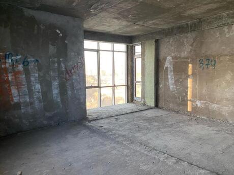 4-комн. · 280 m² · 14/18 этаж, Nizami