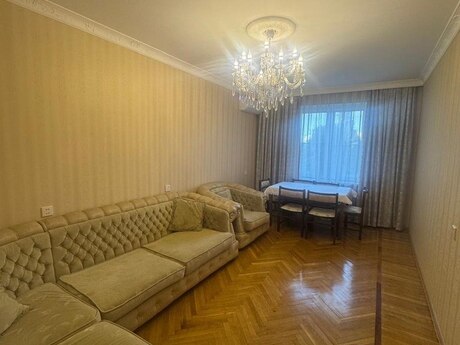 4 otaqlı mənzil, 105 m², Əhmədli: 240 000 ₼ 4