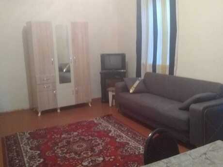 2 otaq · 70 m², Bayıl