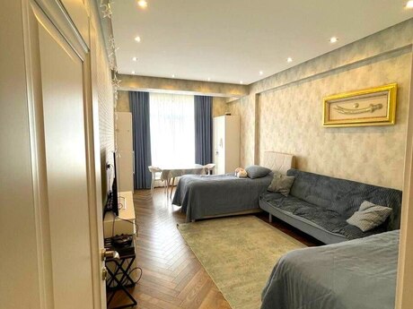 Qələbə Residence kompleksində 3 otaqlı yeni tikili mənzil satılır, 110 m², 329 000 AZN, şəkil 4 / 12