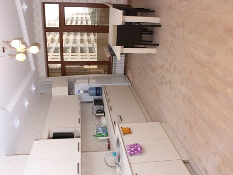 4-room new-build apartment for sale in 28 May, 220 m², 1 100 000 AZN, photo 5 / 12