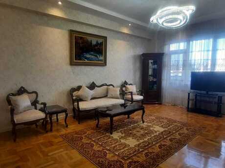 Elan №6505614 - Bakı, Nəriman Nərimanov m., 3 otaqlı, 150 m², 6/18 mərtəbə