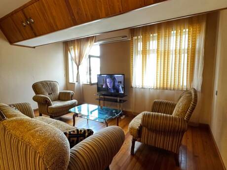 3 otaqlı mənzil, 75 m², 28 May: 280 000 ₼ 3