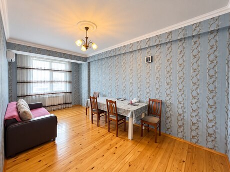 Kirayə 2 otaqlı mənzil, 60 m², 28 May: 750 ₼/ay 4