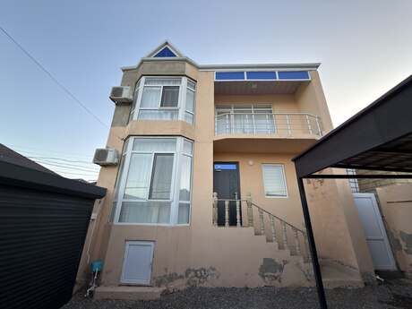 3 otaq · 130 m²
