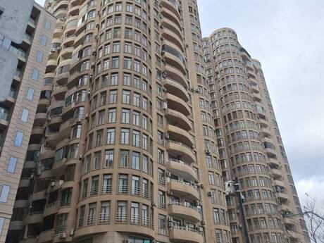 Elan №6505806 - Bakı, Şah İsmayıl Xətai m., 2 otaqlı, 110 m², 24/25 mərtəbə