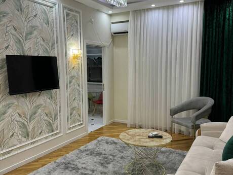 Elan №6505791 - Bakı, Qara Qarayev m., 2 otaqlı, 70 m², 13/20 mərtəbə