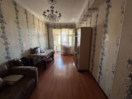 Kirayə 3 otaqlı mənzil, 80 m², Həzi Aslanov: 650 ₼/ay 2