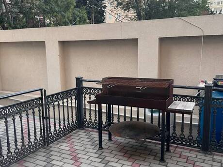 Аренда: 4-комнатная квартира, 180 м², Elmlər Akademiyası: 2 000 ₼/мес 4