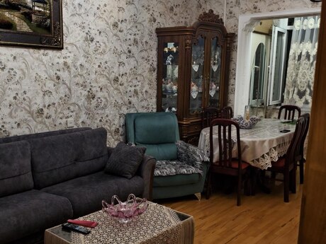 3-room apartment, 90 m², 8-ci mikrorayon: 285 000 ₼ 3