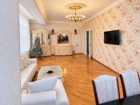 Kirayə 3 otaqlı mənzil, 115 m², 20 Yanvar: 850 ₼/ay 3