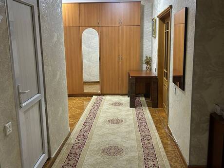 3-room new-build apartment for sale in Memar Əcəmi, 116 m², 290 000 AZN, photo 2 / 12