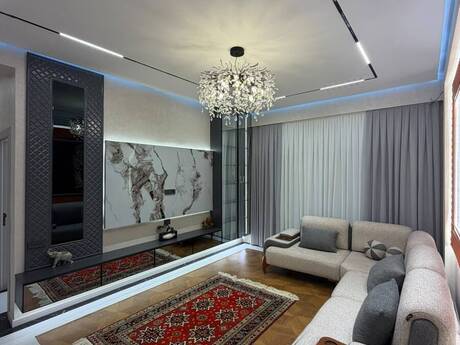 2-room apartment, 83 m², Nizami: 350 000 ₼ 3