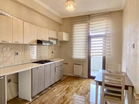 2-комнатная квартира, 80 м², Azadlıq Prospekti: 235 000 ₼ 3