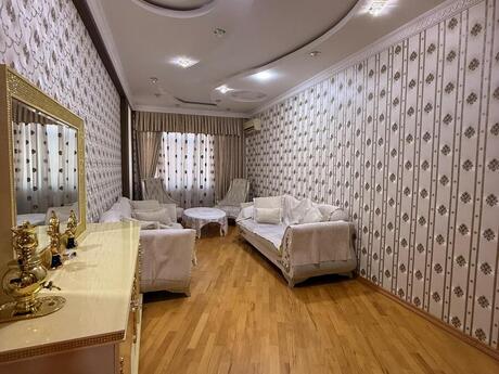 Продаётся 3-комнатная квартира в новостройке, Həzi Aslanov, 107 м², 239 000 AZN, фото 2 / 12