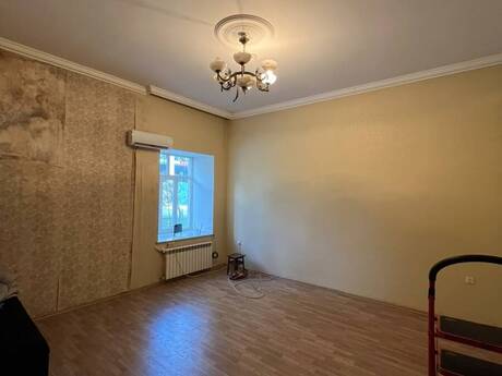 2-room apartment for rent, 60 m², 28 May: 900 ₼/mo 2