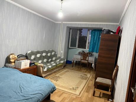 1 Elmlər Akademiyası