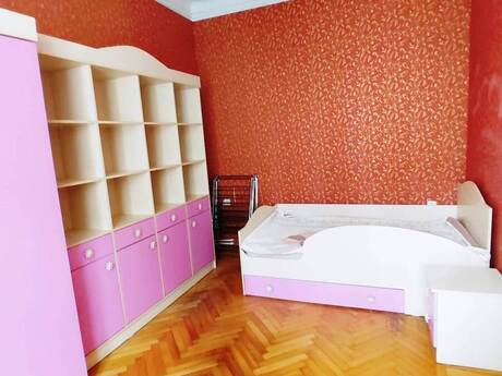 3-комнатная квартира, 72 м², Nəriman Nərimanov: 230 000 ₼ 3