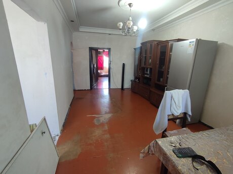 Elan №6506145 - Bakı, Azadlıq Prospekti m., 2 otaqlı, 60 m², 5/5 mərtəbə