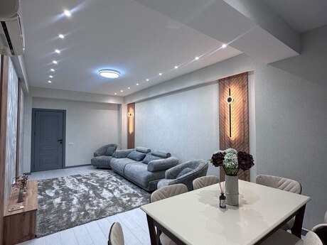 2 rooms · 68 m² · floor 10/15, Həzi Aslanov