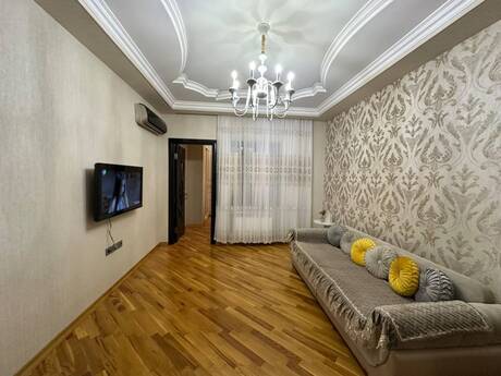 2-комнатная квартира, 55 м², Azadlıq Prospekti: 185 000 ₼ 2