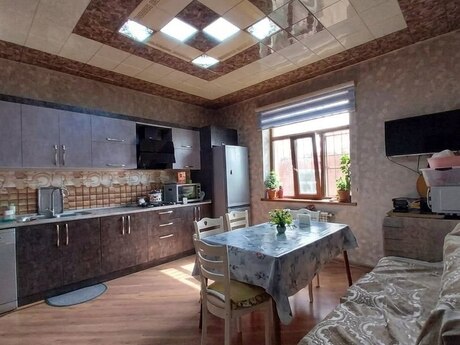 4 otaqlı həyət evi, 108 m², Əmircan: 160 000 ₼ 2