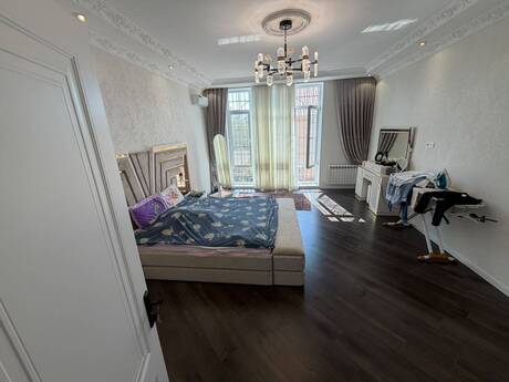 6-room house, 250 m², Badamdar: 670 000 ₼ 5