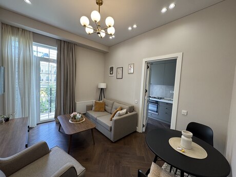 Аренда: 2-комнатная квартира, 60 м², Ağ şəhər: 2 000 ₼/мес 4