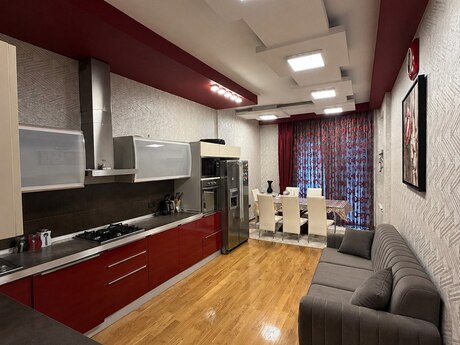 3 otaqlı mənzil, 191 m², İçəri Şəhər: 920 000 ₼ 5