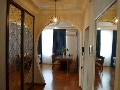 3-room apartment for rent, 117 m², Bayıl: 1 300 ₼/mo 5