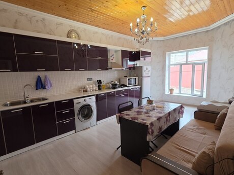 4-комнатный дом, 180 м², Ramana: 135 000 ₼ 3