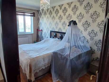 Kirayə 4 otaqlı mənzil, 90 m², Bakıxanov: 750 ₼/ay 4