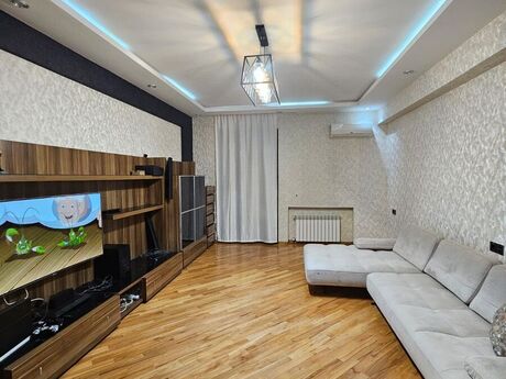 2-room apartment, 70 m², Memar Əcəmi: 190 000 ₼ 2