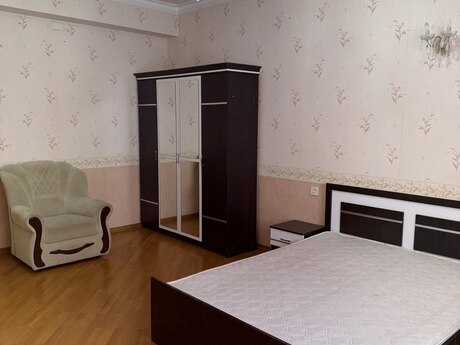 Аренда: 3-комнатная квартира, 165 м², Nəriman Nərimanov: 1 000 ₼/мес 3