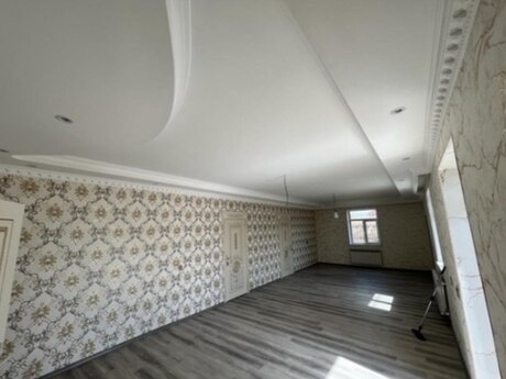 4-комнатный дом, 134 м², Əmircan: 270 000 ₼ 5