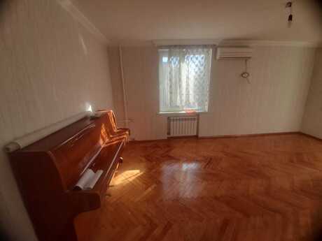 Объявление №6506579 - Баку, м. Низами, 1-комн., 30 м², 4/5 этаж