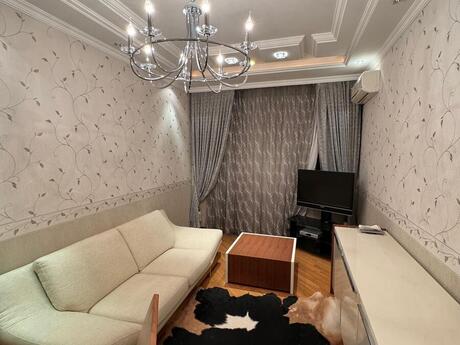 Kirayə 2 otaqlı mənzil, 90 m², İnşaatçılar: 900 ₼/ay 4