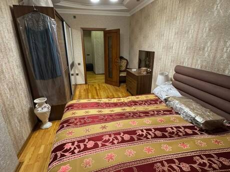 2-room apartment, 85 m², Həzi Aslanov: 208 800 ₼ 5
