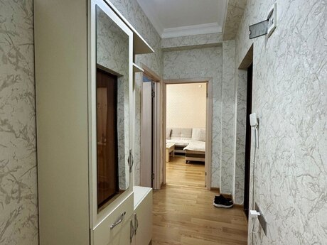 2-room apartment for rent, 86 m², Həzi Aslanov: 700 ₼/mo 5