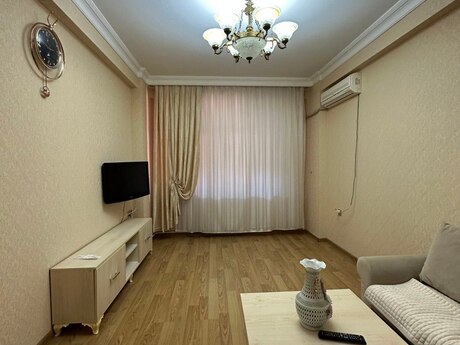 2-room apartment for rent, 86 m², Həzi Aslanov: 700 ₼/mo 4