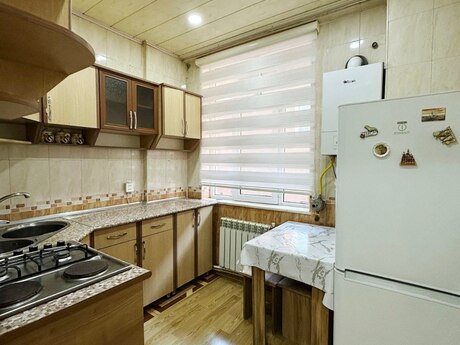 2-room apartment for rent, 86 m², Həzi Aslanov: 700 ₼/mo 3