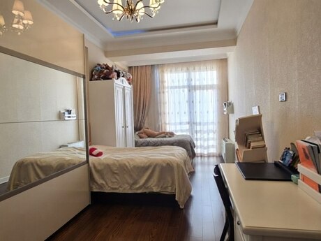 Kirayə 3 otaqlı mənzil, 137 m², Nizami: 2 300 ₼/ay 3