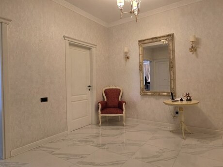 Kirayə 3 otaqlı mənzil, 137 m², Nizami: 2 300 ₼/ay 5