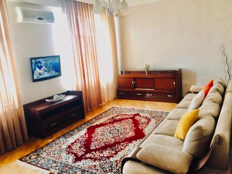 2-room apartment for rent, 60 m², Badamdar: 680 ₼/mo 2