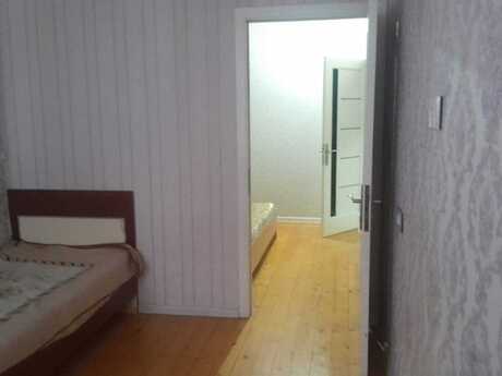 3-room apartment for rent, 80 m², İnşaatçılar: 650 ₼/mo 3