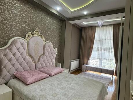 4 otaqlı mənzil, 135 m², 20 Yanvar: 385 000 ₼ 5