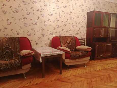 Elan №6506804 - Bakı, İnşaatçılar m., 3 otaqlı, 70 m², 1/5 mərtəbə