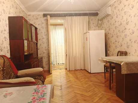 Kirayə 3 otaqlı mənzil, 70 m², İnşaatçılar: 600 ₼/ay 4