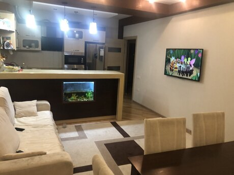 Объявление №6506896 - Баку, м. Иншаатчылар, 3-комн., 80 м², 17/19 этаж